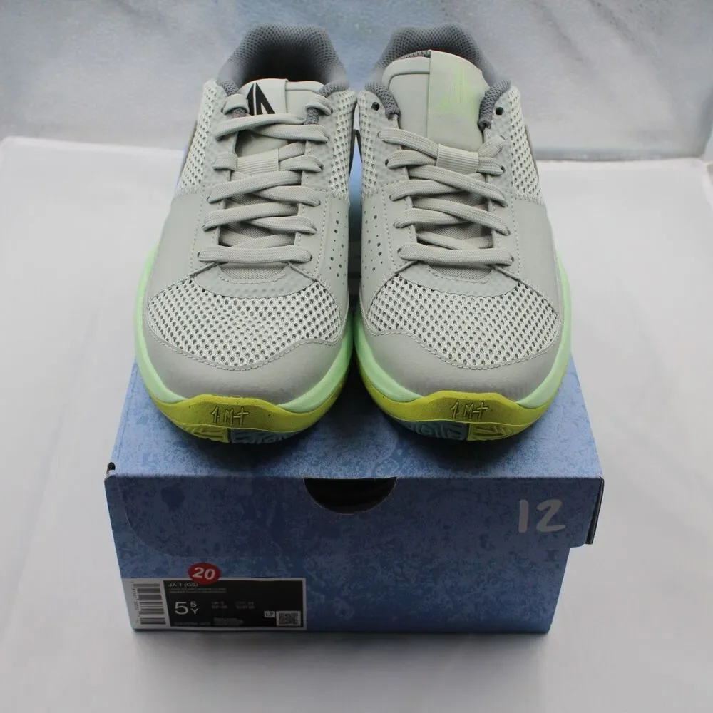 Nike item specifics